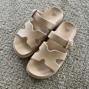 Women's Beige Slide Sandals